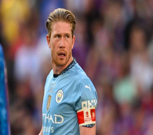 不满换帅+3天丢2冠！皇马球迷拉横幅要求老佛爷下台 将在主场狂嘘