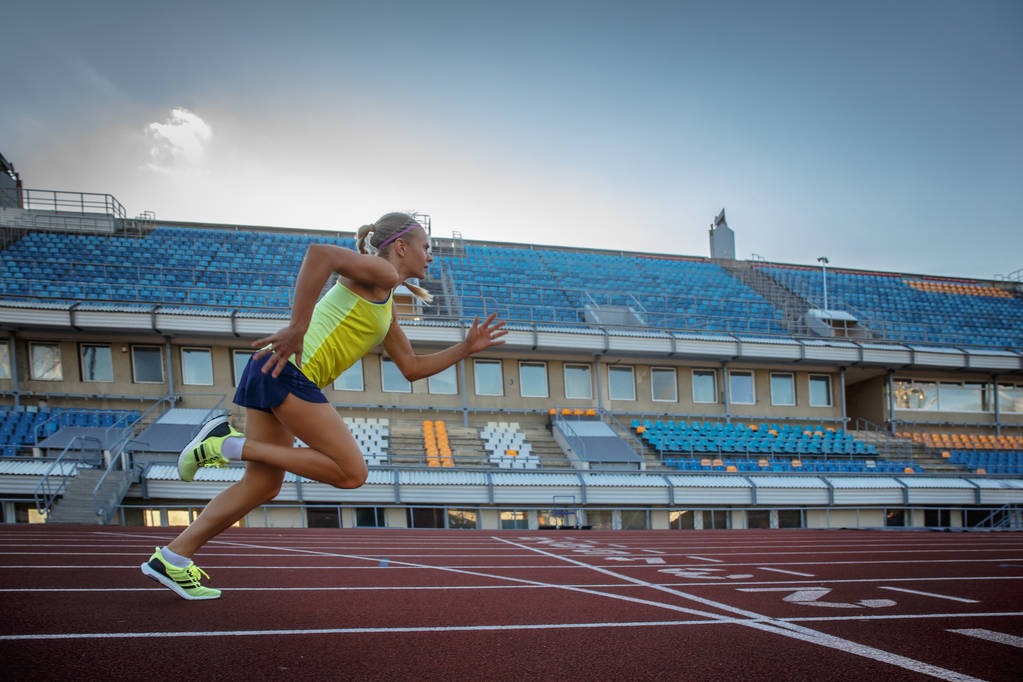 爆冷遭遇败绩，湖人不敌倒数球队，赛后数据解析最大输球罪魁非东契奇